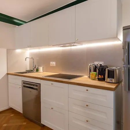 Chabi Au Coeur D'eguisheim エーグイスハイム